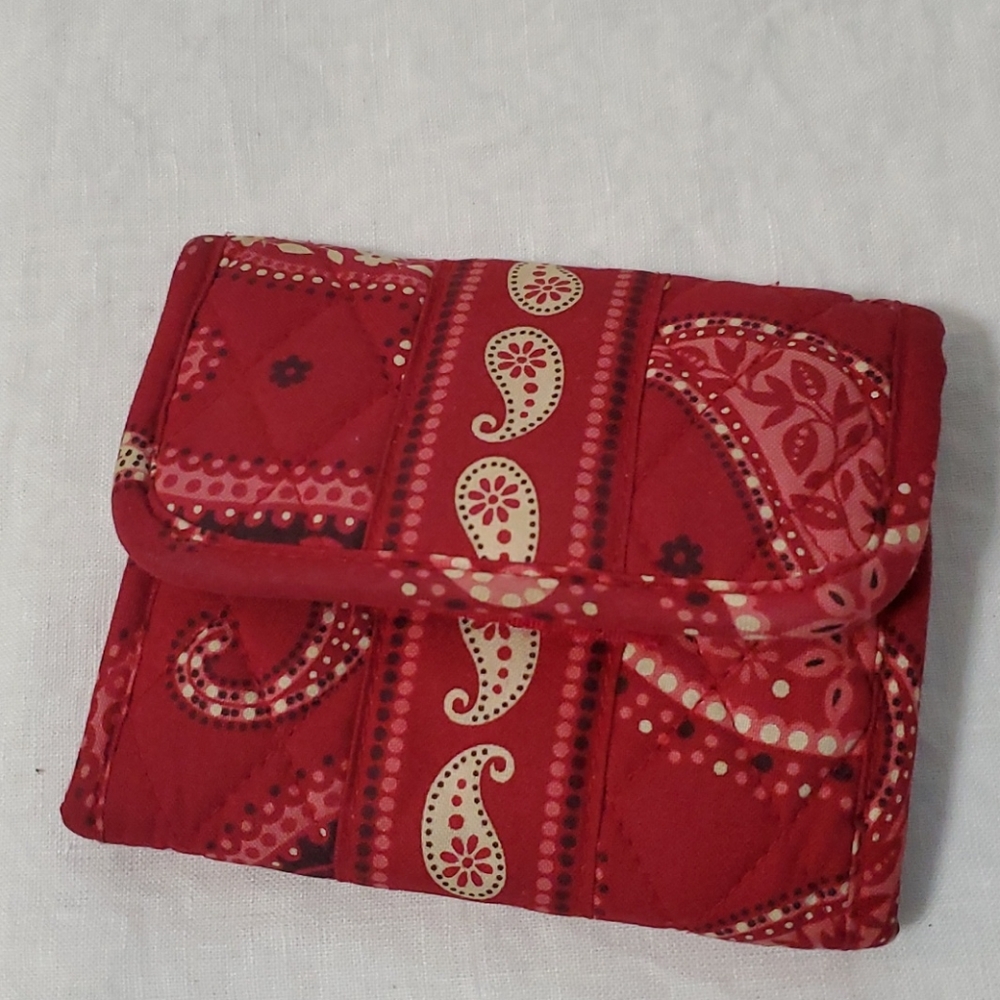 Vera Bradley Mesa Red trifold wallet